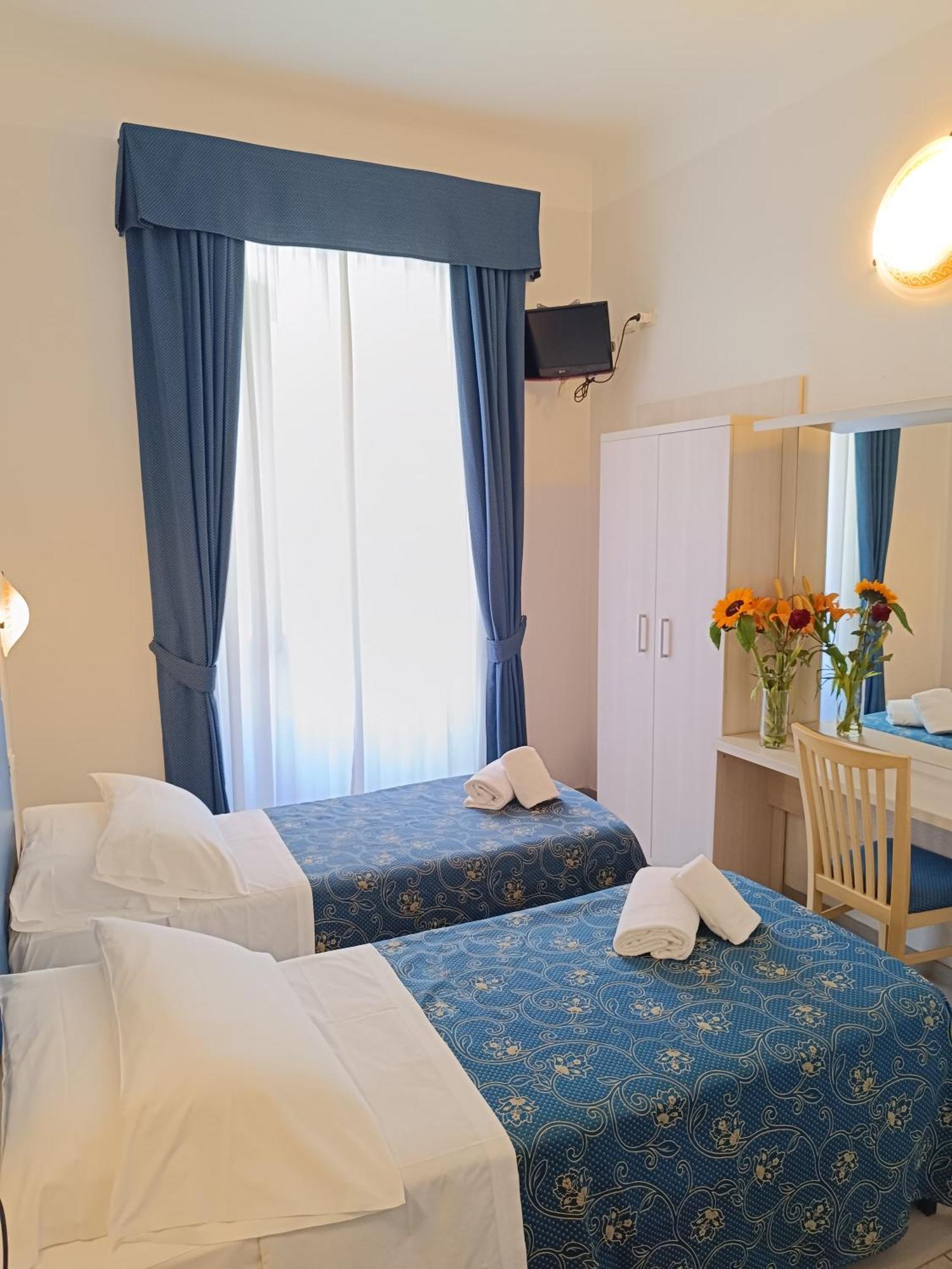 Albergo Marechiaro Рим Экстерьер фото